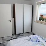 Uma *