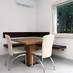 Apartment Uma Izola