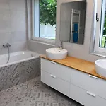 Uma Apartment