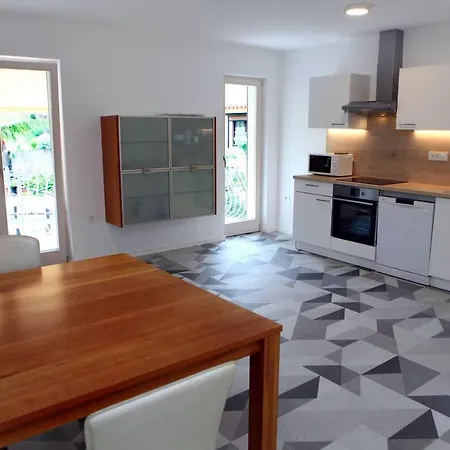 Uma Apartamento *