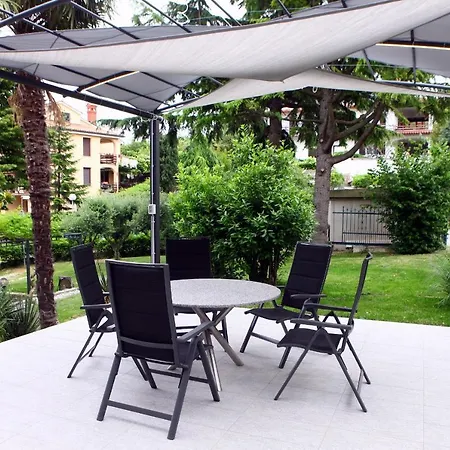 Uma Apartman Izola