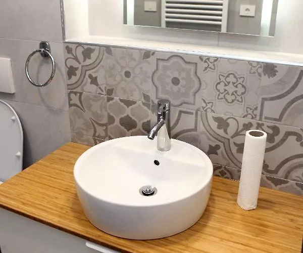 Uma 아파트 이졸라